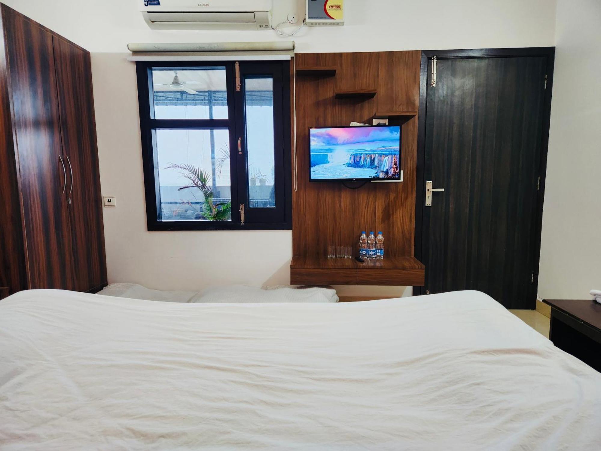 Holidayvilla & Suites Amritsar- Green Avenue מראה חיצוני תמונה