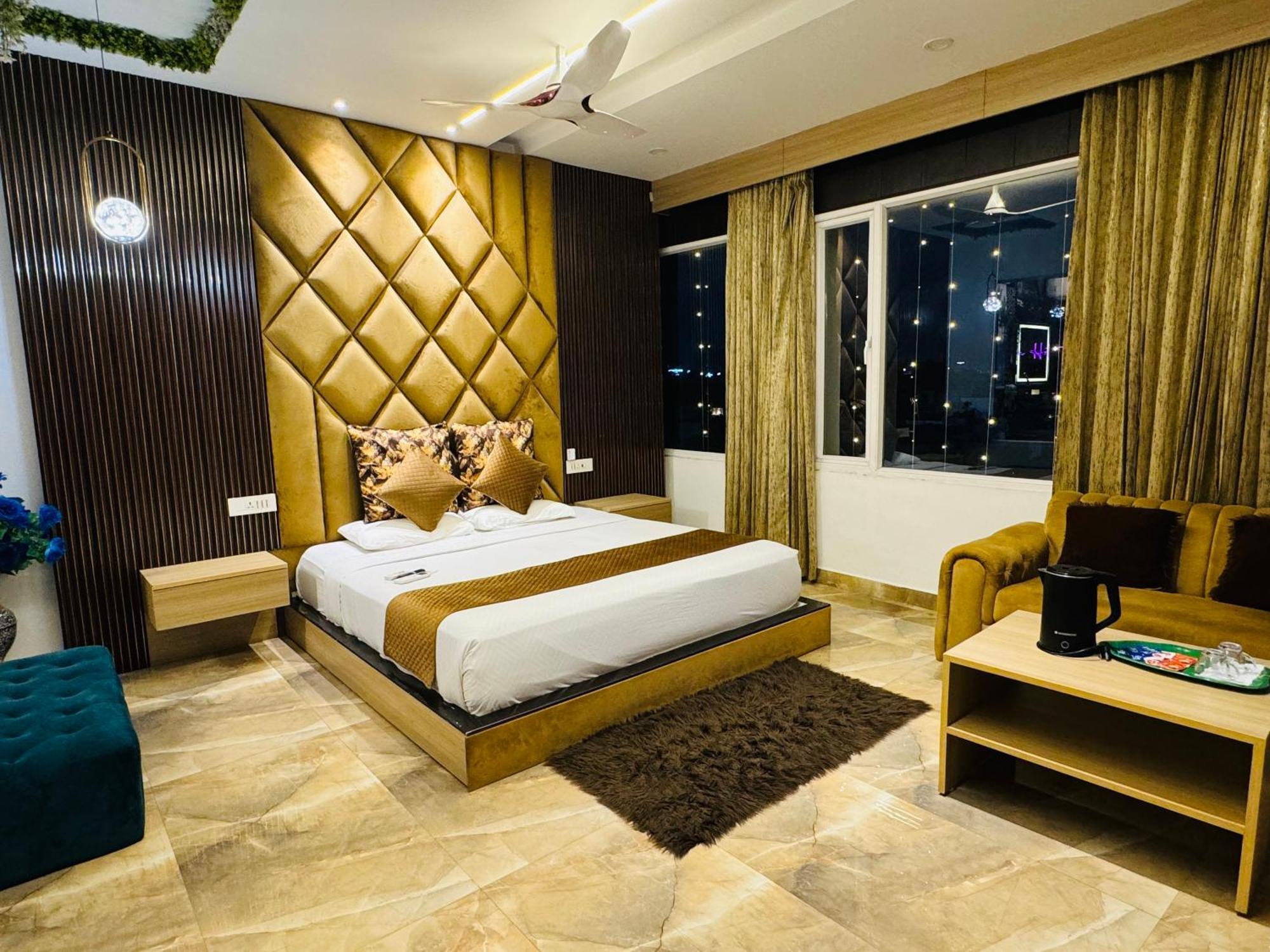 Holidayvilla & Suites Amritsar- Green Avenue מראה חיצוני תמונה