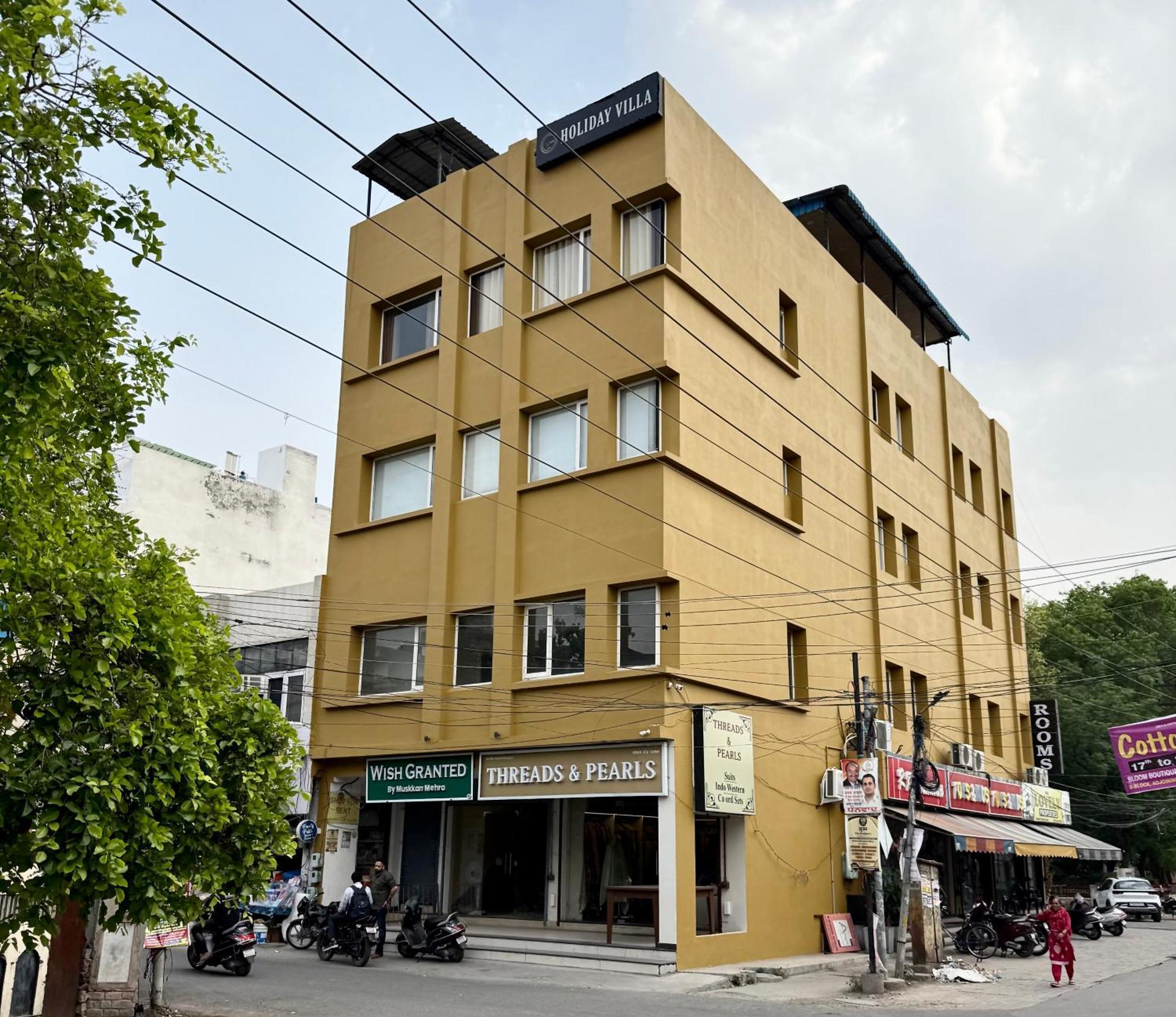 Holidayvilla & Suites Amritsar- Green Avenue מראה חיצוני תמונה
